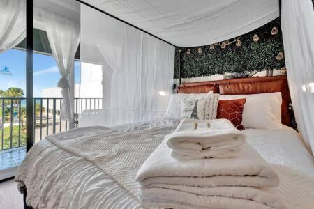 The Hemingway Subtropical Luxury On The Tampa Bayヴィラ エクステリア 写真