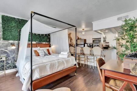 The Hemingway Subtropical Luxury On The Tampa Bayヴィラ エクステリア 写真